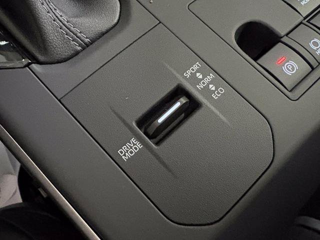 Used 2026 Toyota Highlander XLE AWD/4WD image 15