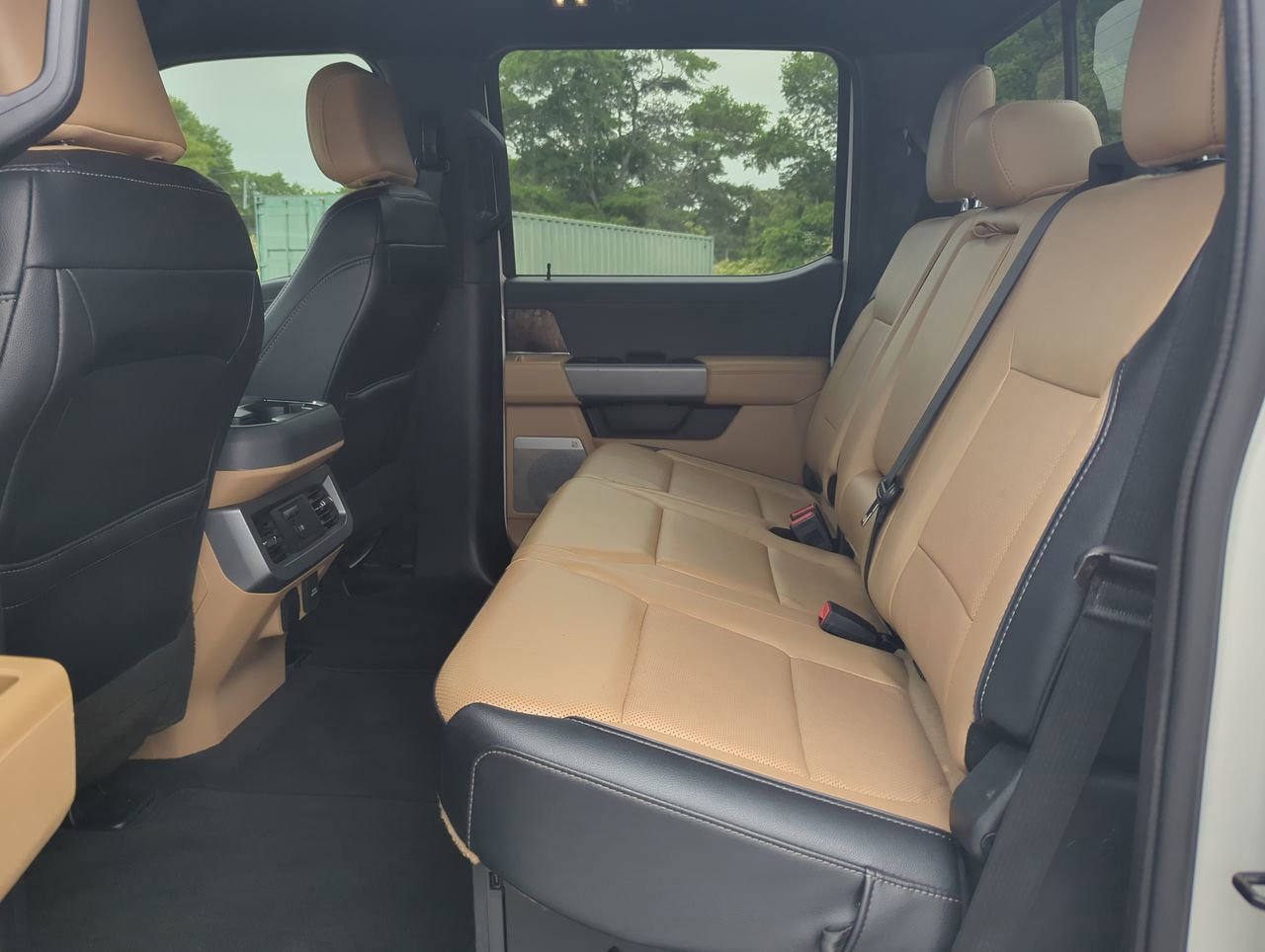 Certified 2023 Ford F250 Lariat w/ Chrome Package AWD/4WD image 12