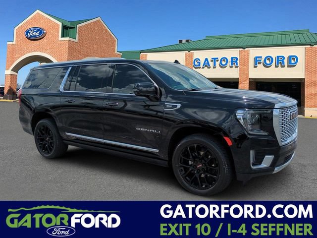 Used 2023 GMC Yukon XL Denali AWD/4WD image 1