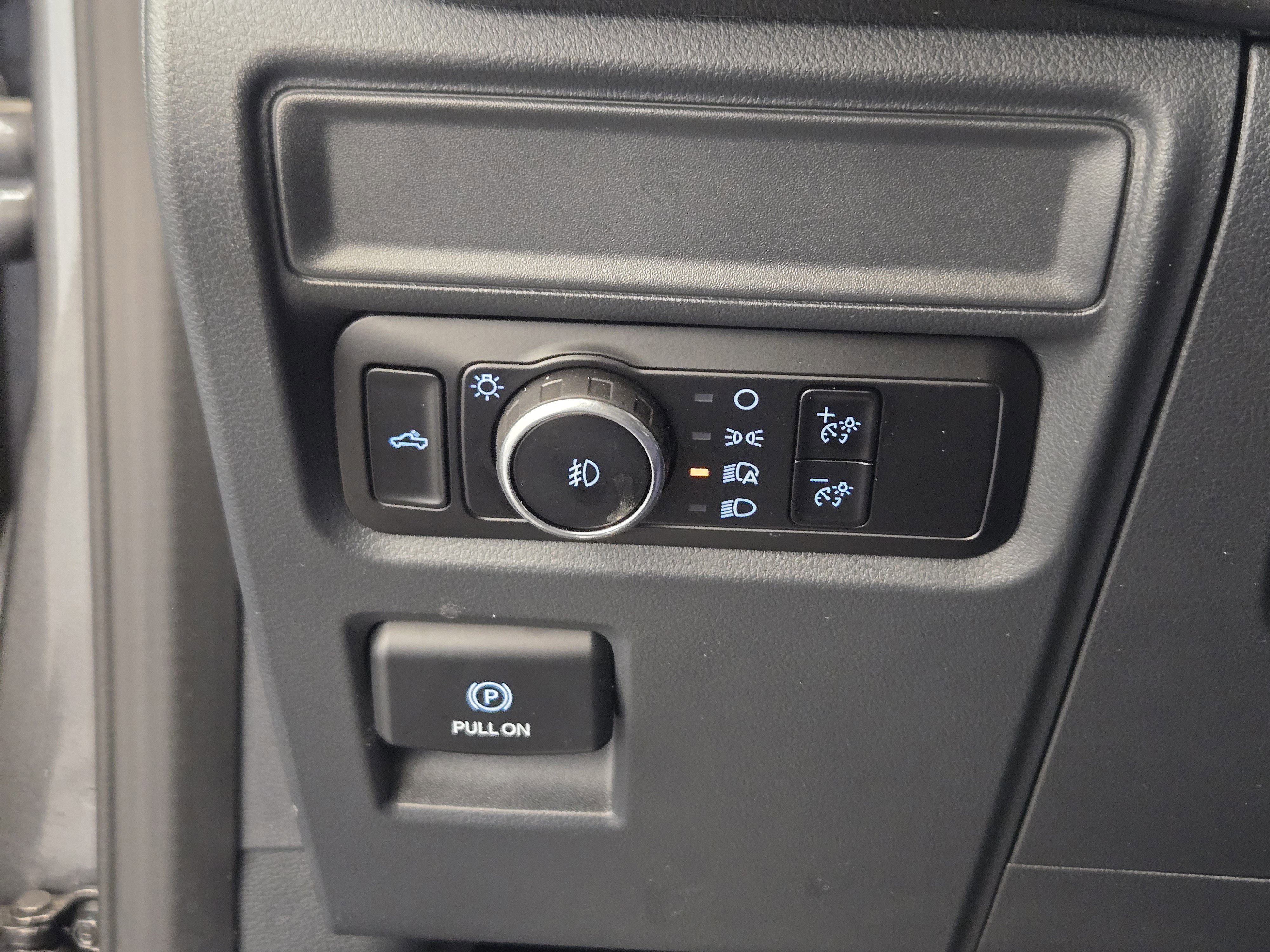 Certified 2024 Ford F150 STX image 20