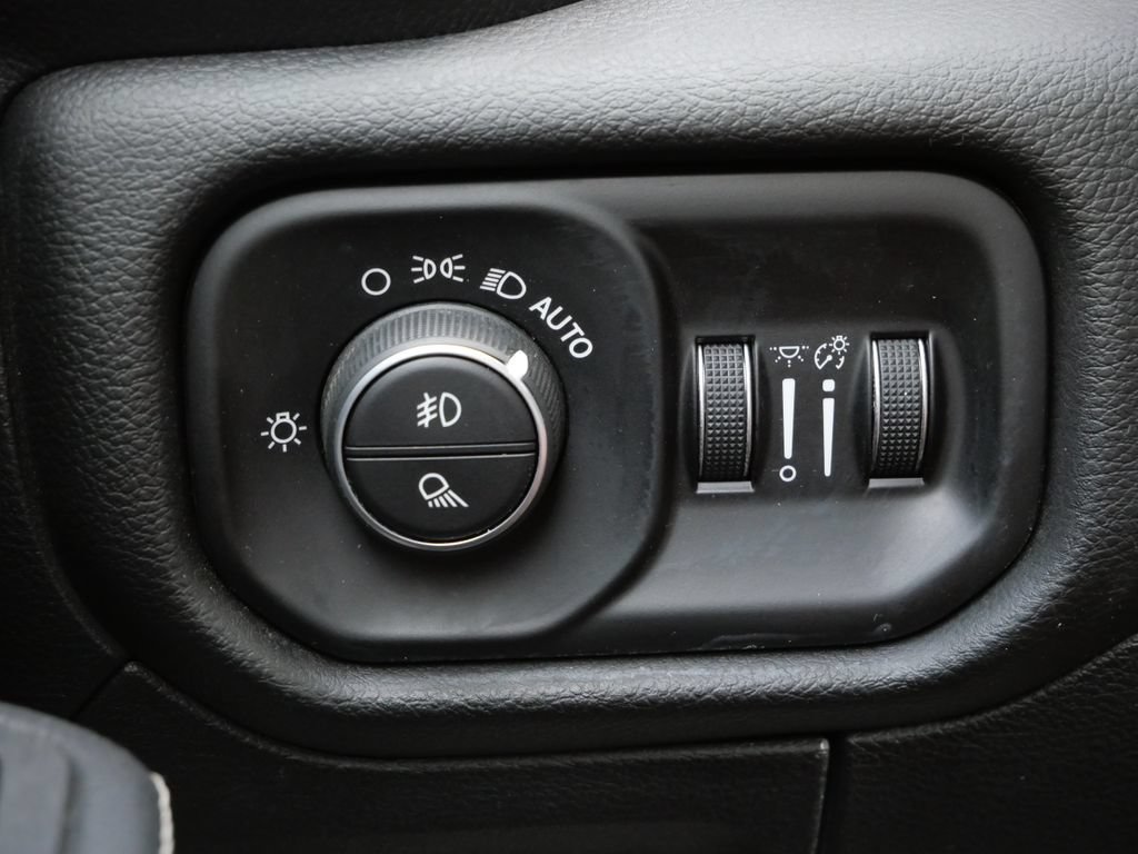 Used 2026 RAM 1500 Rebel w/ Advanced Safety Group II AWD/4WD image 35