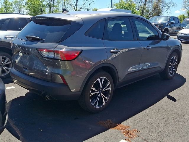 Certified 2021 Ford Escape SE w/ SE Sport Appearance Package AWD/4WD image 6