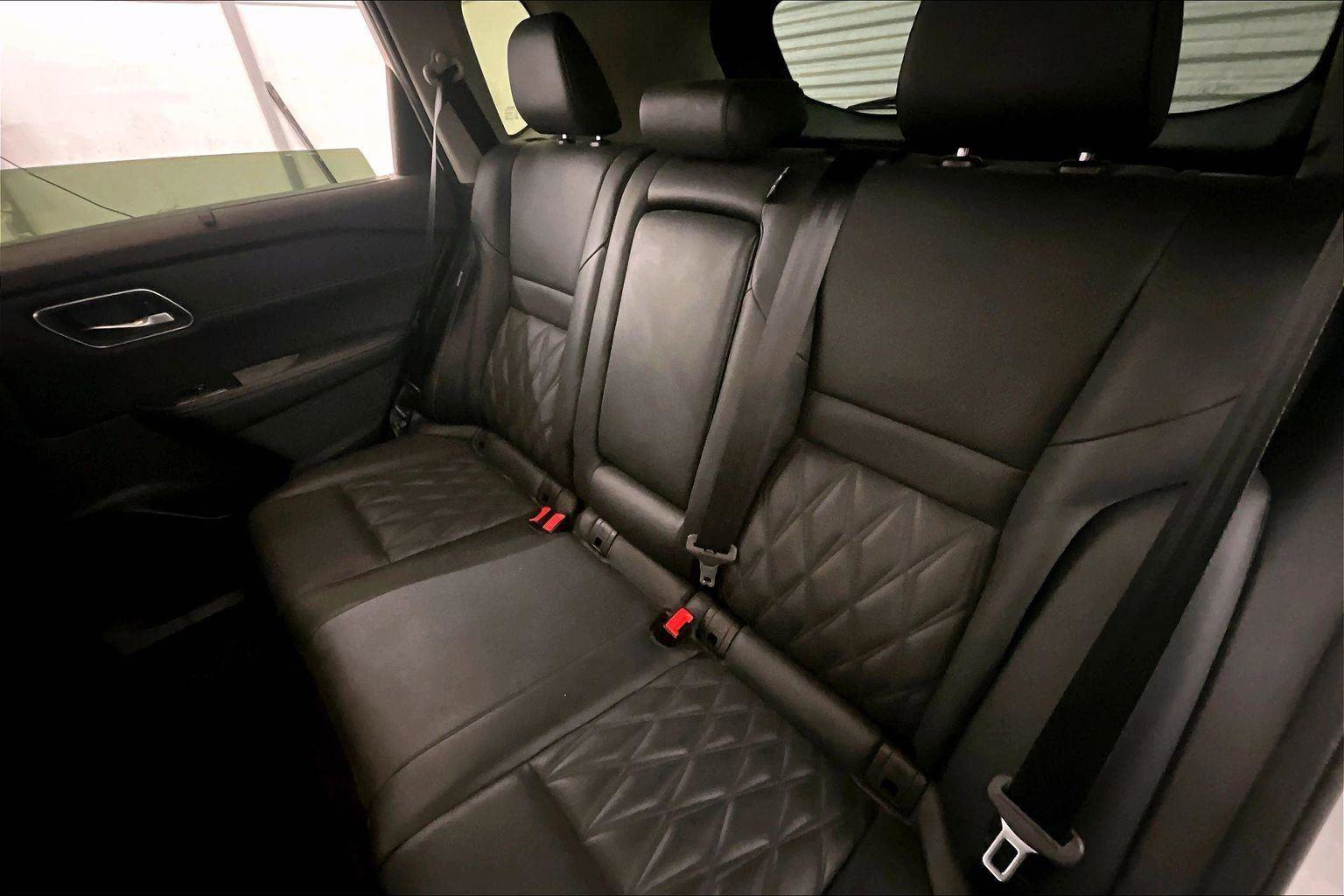 Used 2023 Nissan Rogue Platinum image 25