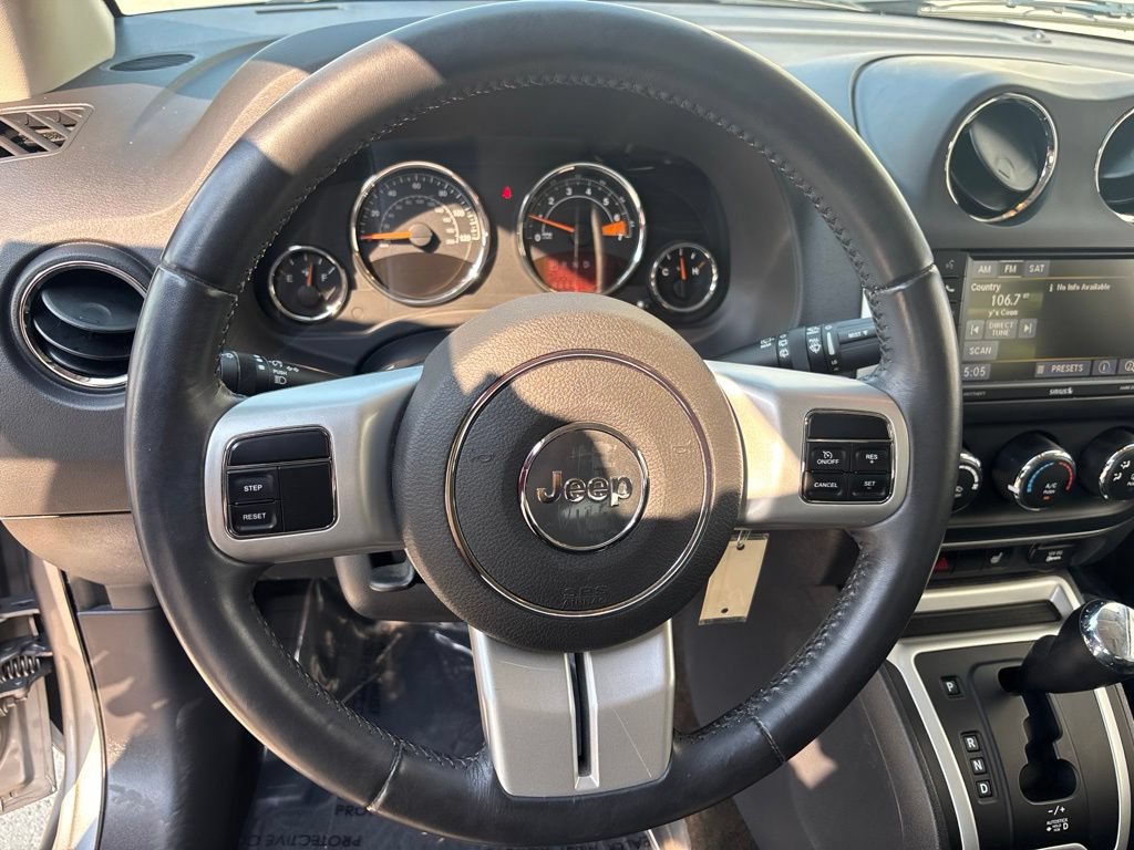 Used 2017 Jeep Compass High Altitude AWD/4WD image 15