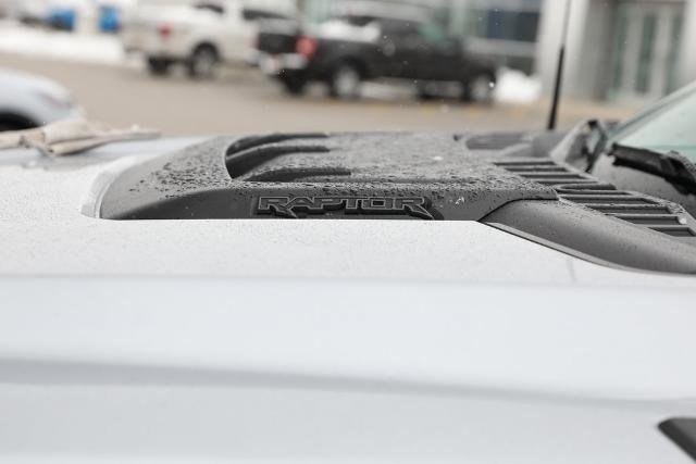 Certified 2022 Ford F150 Raptor w/ Equipment Group 801A High image 4