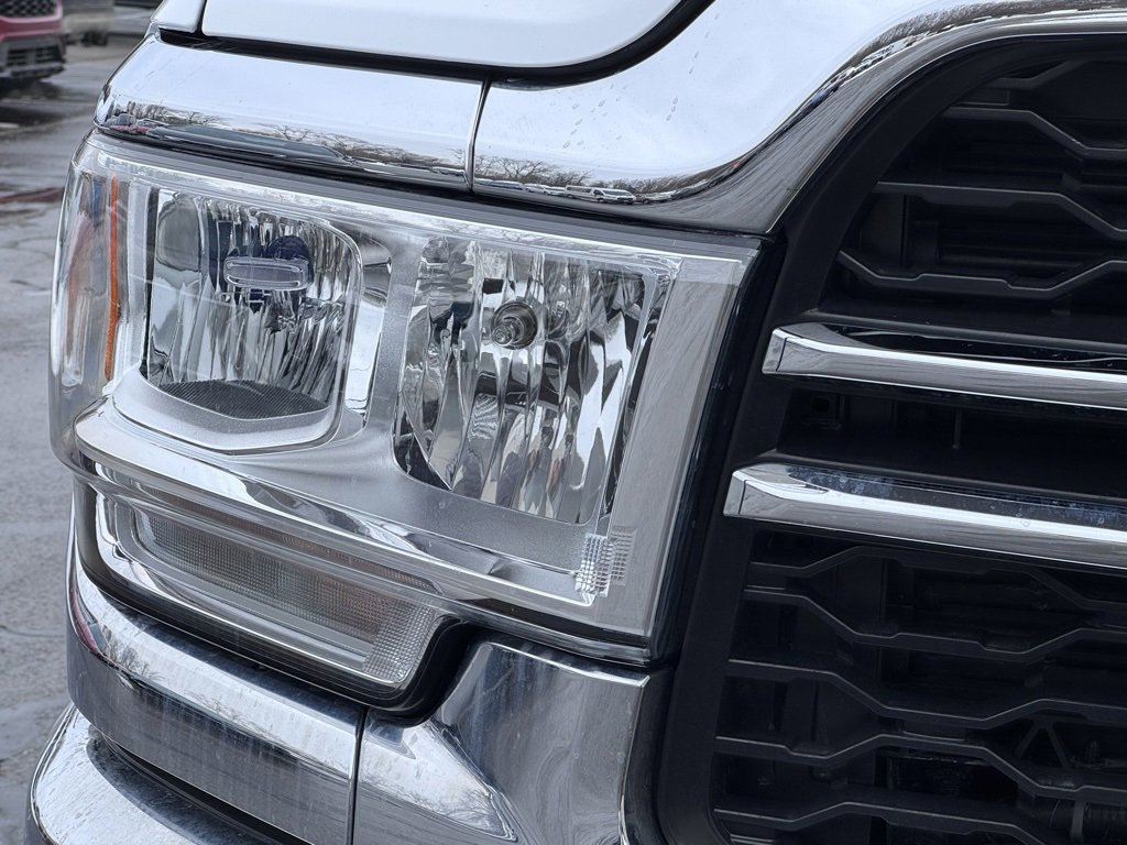 Used 2022 RAM 3500 Tradesman image 10