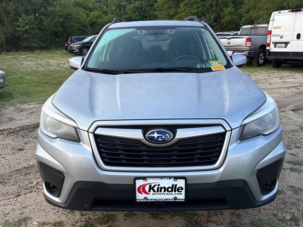 Used 2019 Subaru Forester Premium w/ All-Weather Package AWD/4WD image 2