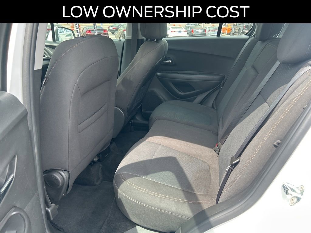 Used 2020 Chevrolet Trax LS image 14