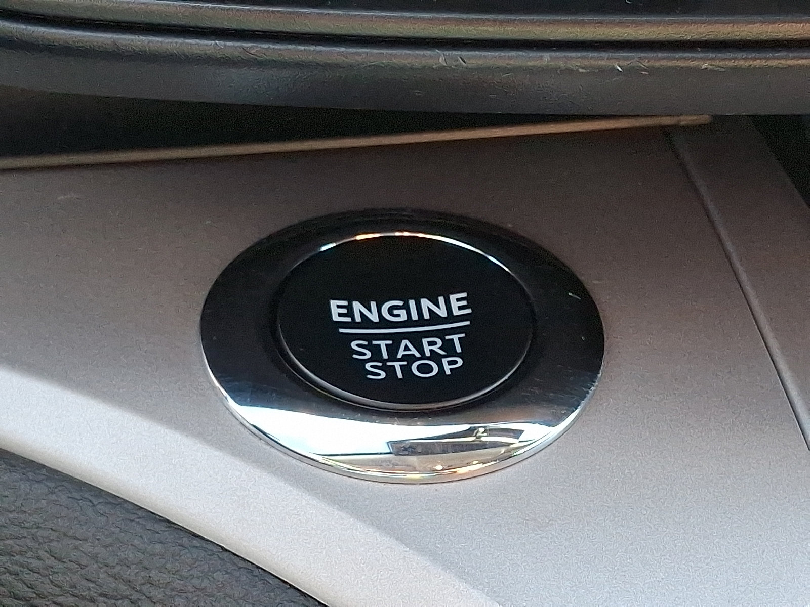 Certified 2023 Ford Explorer XLT AWD/4WD image 24