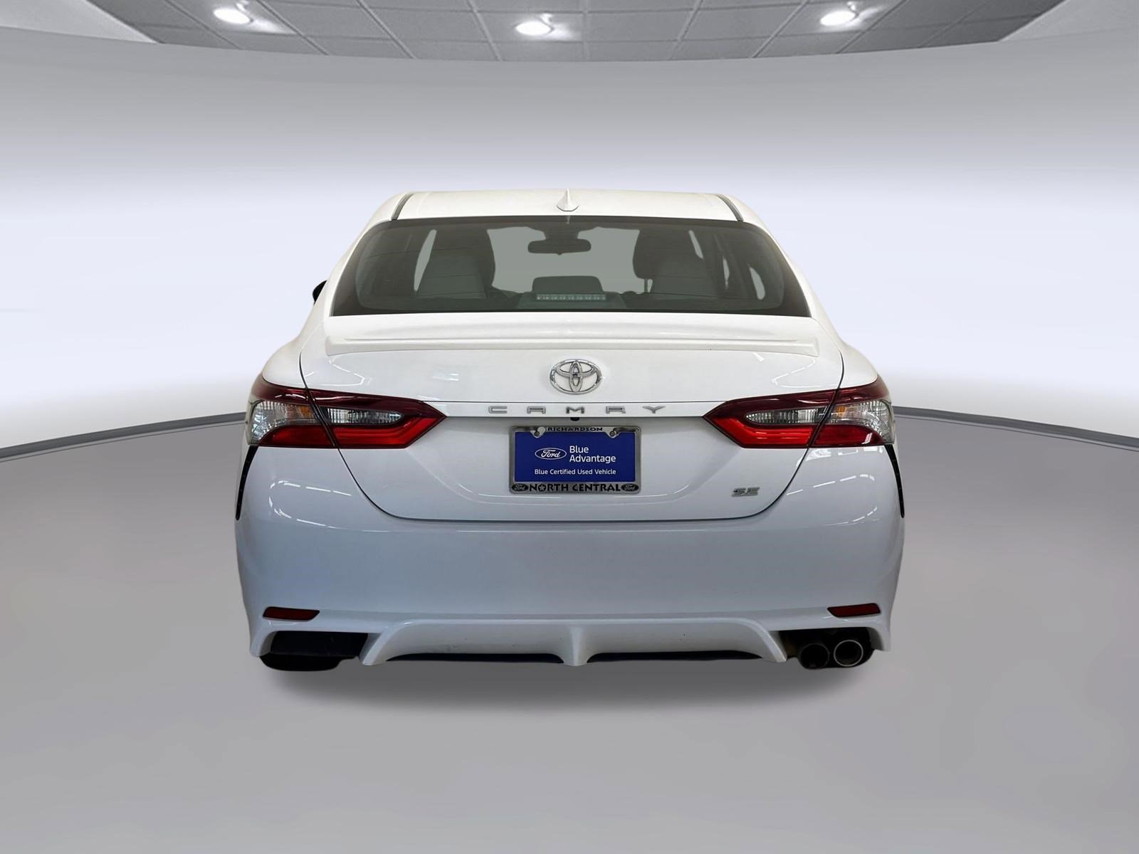 Used 2022 Toyota Camry SE FWD image 10