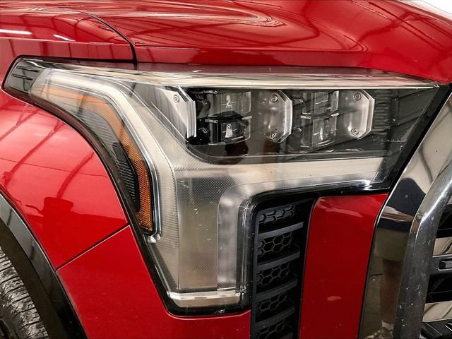 Used 2025 Toyota Tundra Platinum AWD/4WD image 27