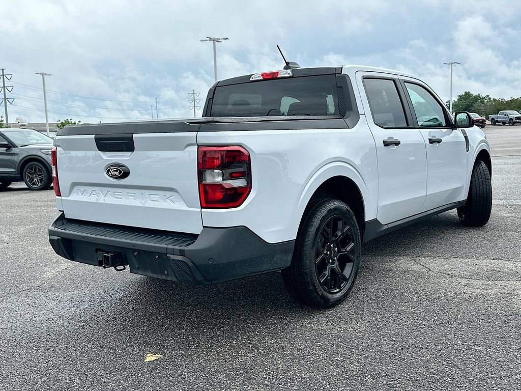 Certified 2025 Ford Maverick XLT w/ Equipment Group 301A AWD/4WD image 7