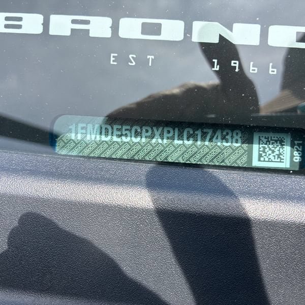 Certified 2023 Ford Bronco Badlands AWD/4WD image 16