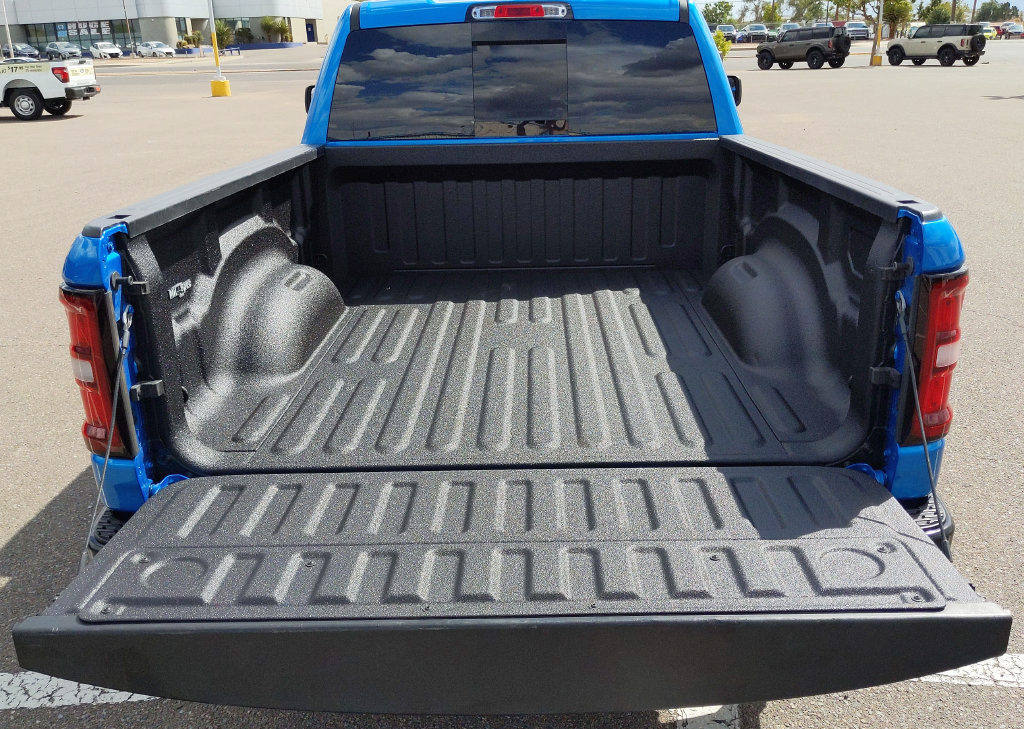 Used 2025 RAM 1500 Tradesman AWD/4WD image 17