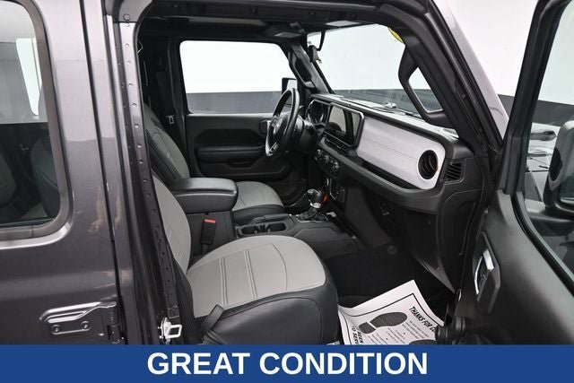 Used 2024 Jeep Gladiator Sport AWD/4WD image 14