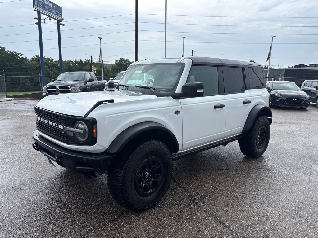 Certified 2024 Ford Bronco Wildtrak AWD/4WD image 3