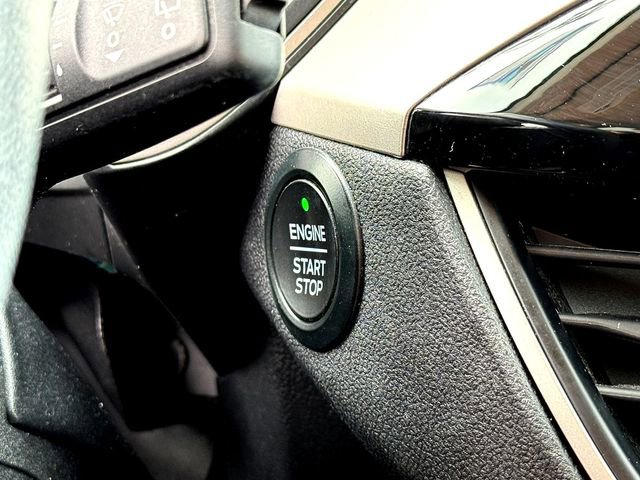 Certified 2020 Ford Escape SEL FWD image 17