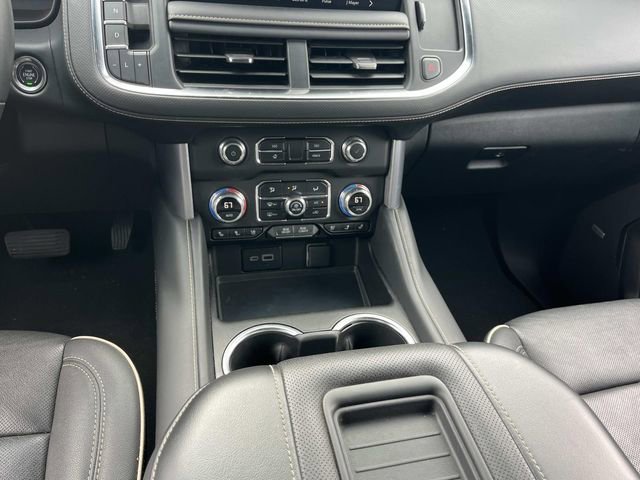 Used 2024 GMC Yukon SLT image 17