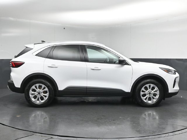 Certified 2023 Ford Escape Active w/ Tech Pack #1 AWD/4WD image 8