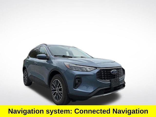Certified 2024 Ford Escape SE FWD image 3