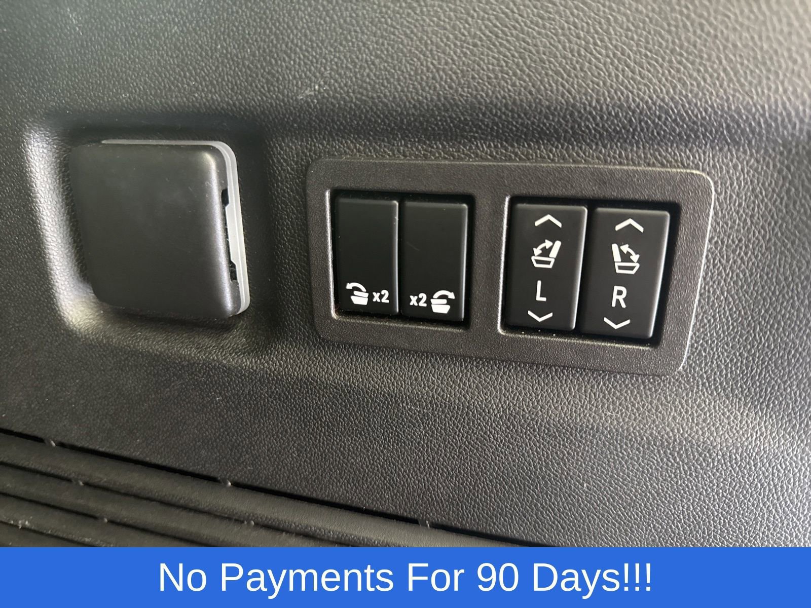 Used 2023 Chevrolet Suburban Z71 w/ Luxury Package image 49