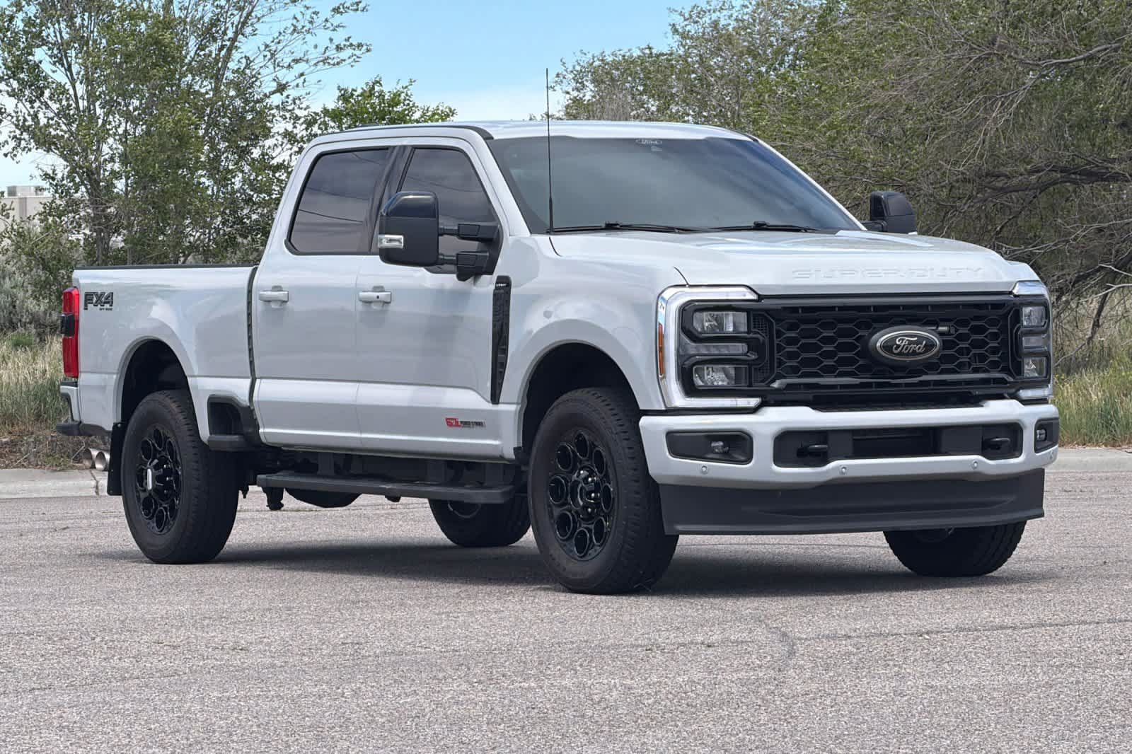 Certified 2026 Ford F350 Lariat w/ Black Appearance Package AWD/4WD image 9
