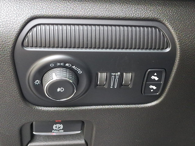 Used 2022 Jeep Wagoneer Series III w/ Flexible Seating Group AWD/4WD image 32