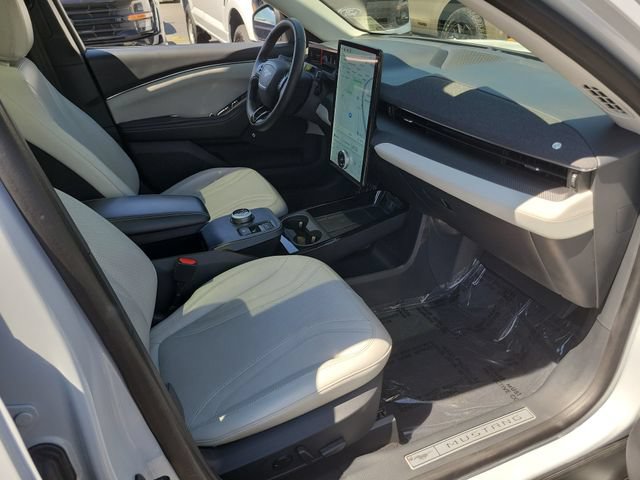 Certified 2021 Ford Mustang Mach-E Premium AWD/4WD image 17