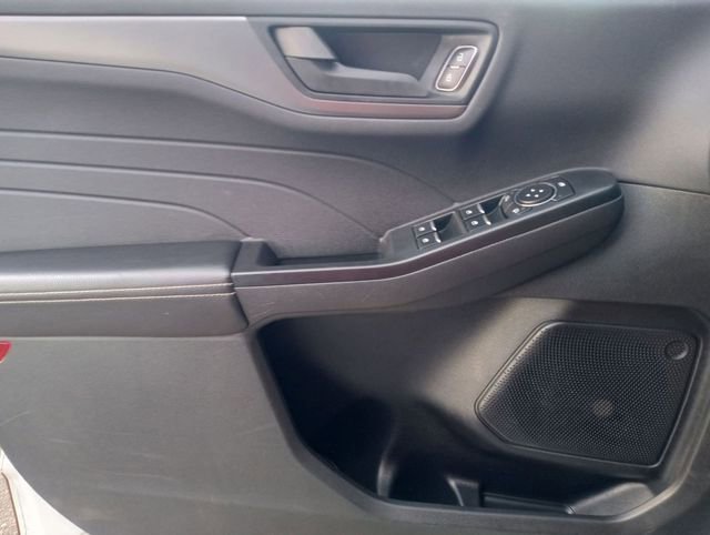 Certified 2025 Ford Escape Active AWD/4WD image 12