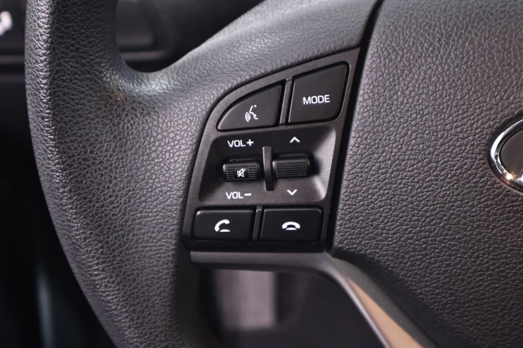 Used 2020 Hyundai Tucson Value AWD/4WD image 23