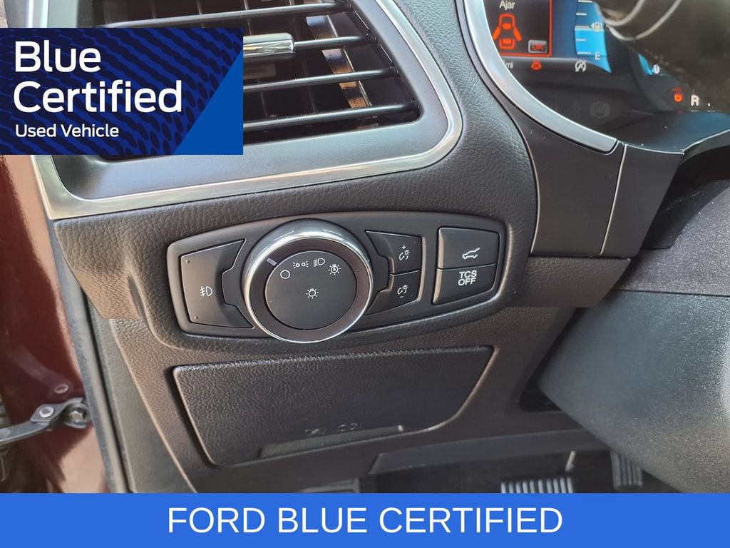 Certified 2019 Ford Edge Titanium w/ Equipment Group 301A FWD image 22
