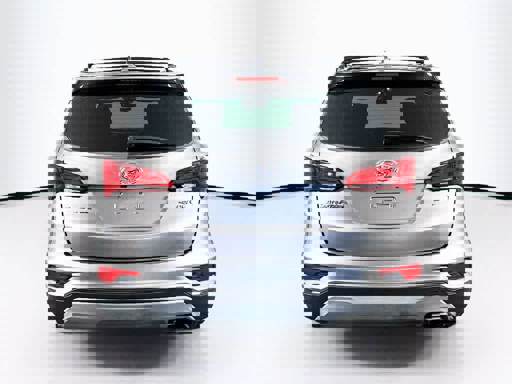 Used 2018 Hyundai Santa Fe Sport image 4