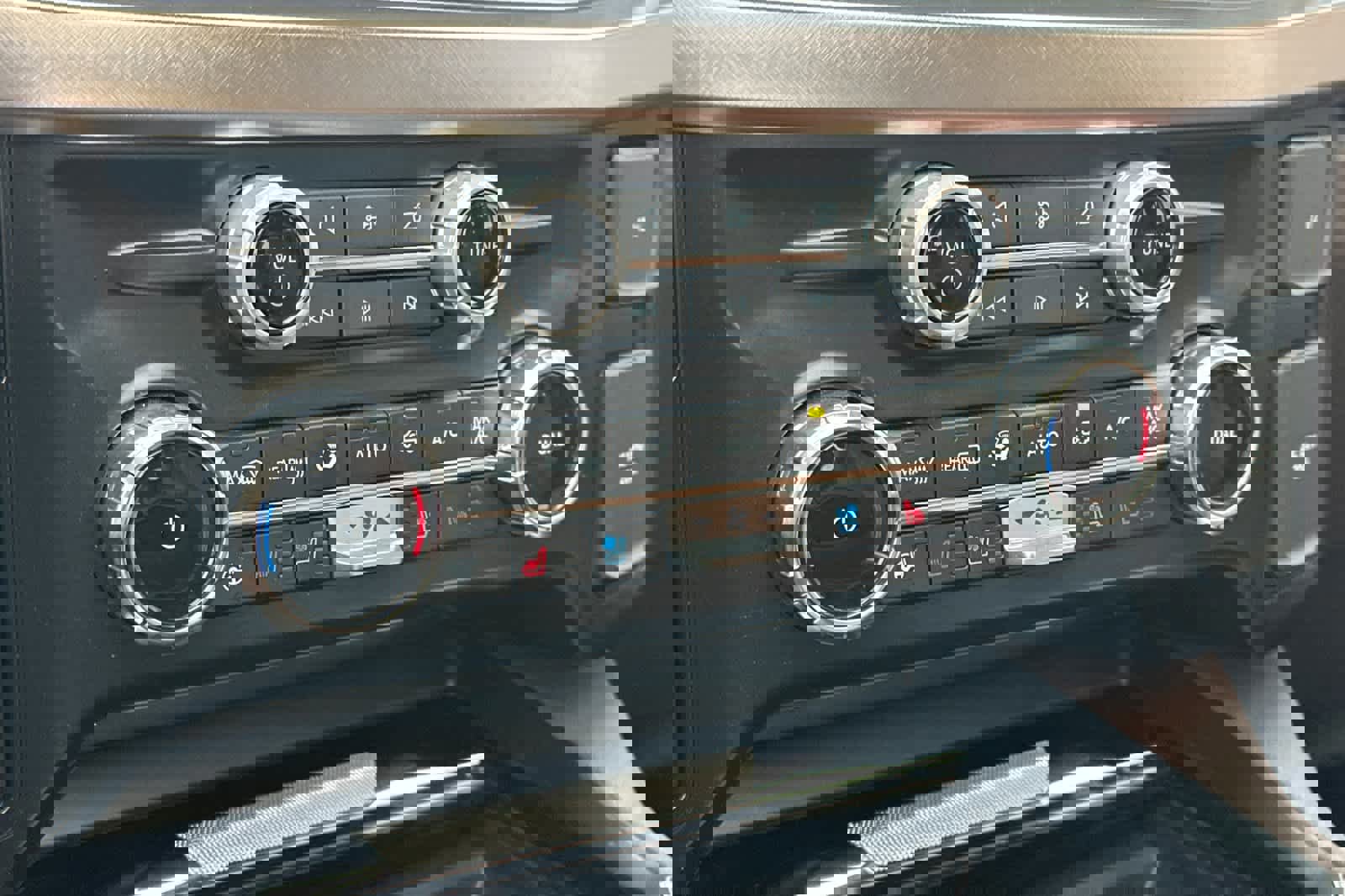 Certified 2024 Ford F250 King Ranch w/ Chrome Package image 20