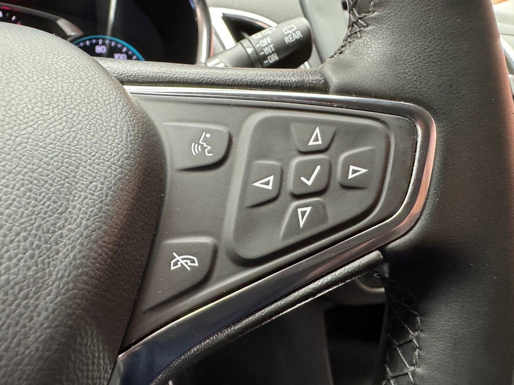 Used 2023 Chevrolet Equinox LT FWD image 14