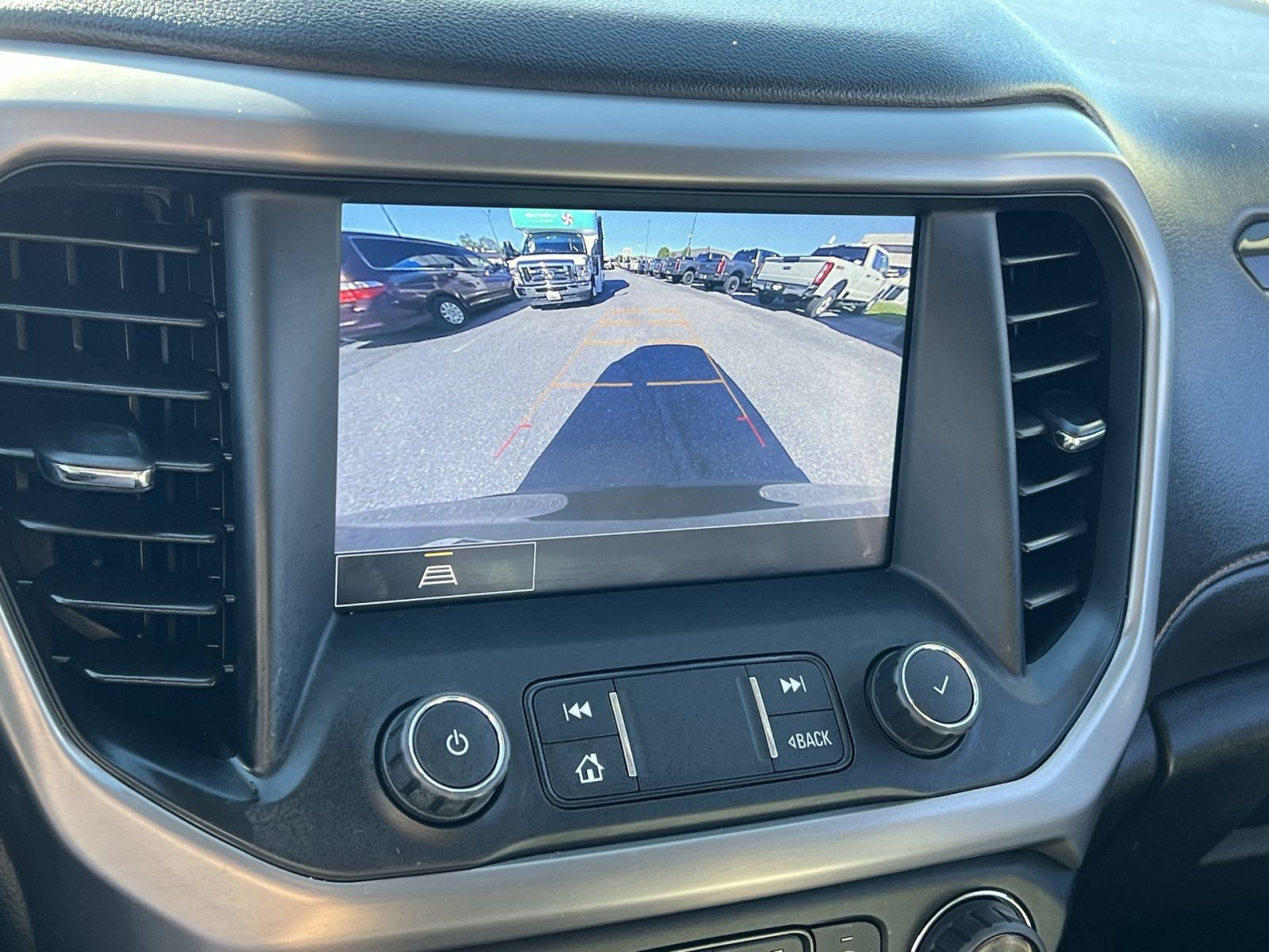 Used 2022 GMC Acadia AT4 w/ LPO, Floor Liner Package AWD/4WD image 19