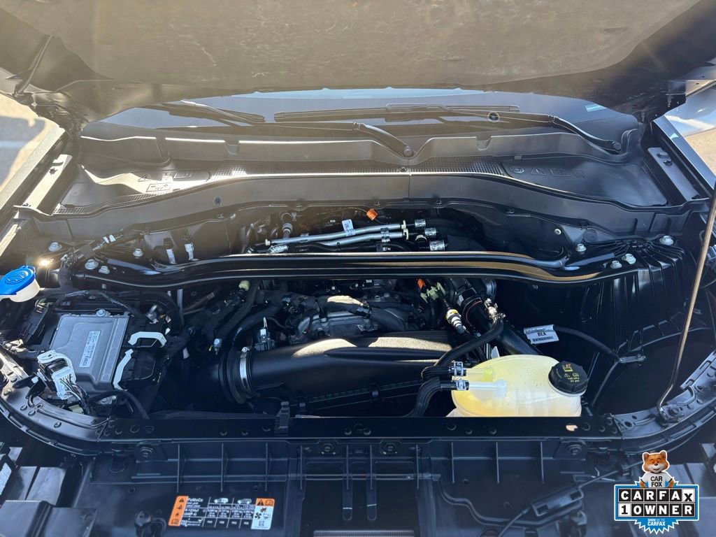 Certified 2025 Ford Explorer Platinum w/ LUX Leather Package AWD/4WD image 29