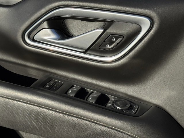 Used 2021 GMC Yukon SLT w/ SLT Premium Package image 21