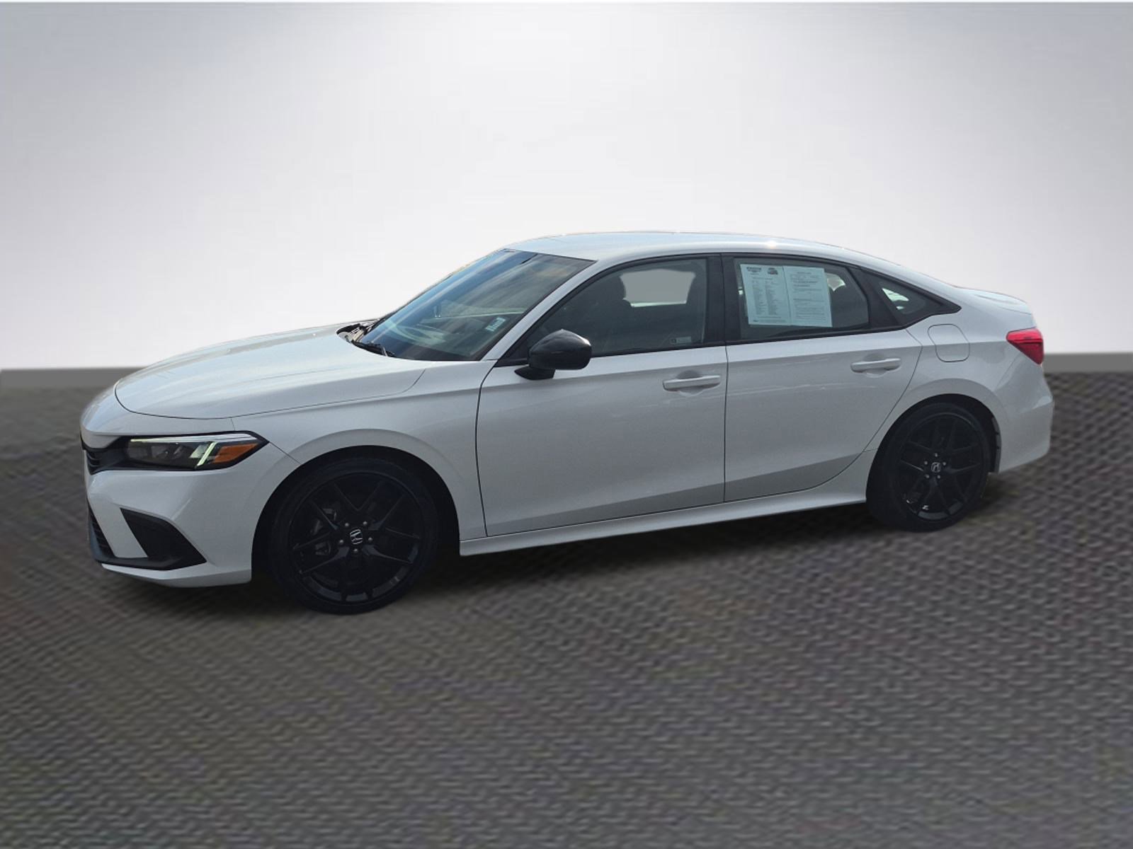 Used 2022 Honda Civic Sport image 2