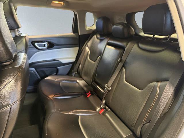 Used 2022 Jeep Compass Limited w/ Sun and Sound Group AWD/4WD image 18