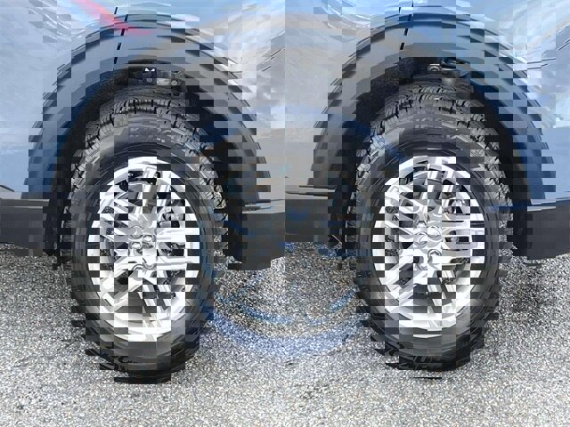 Certified 2025 Ford Explorer Active image 12