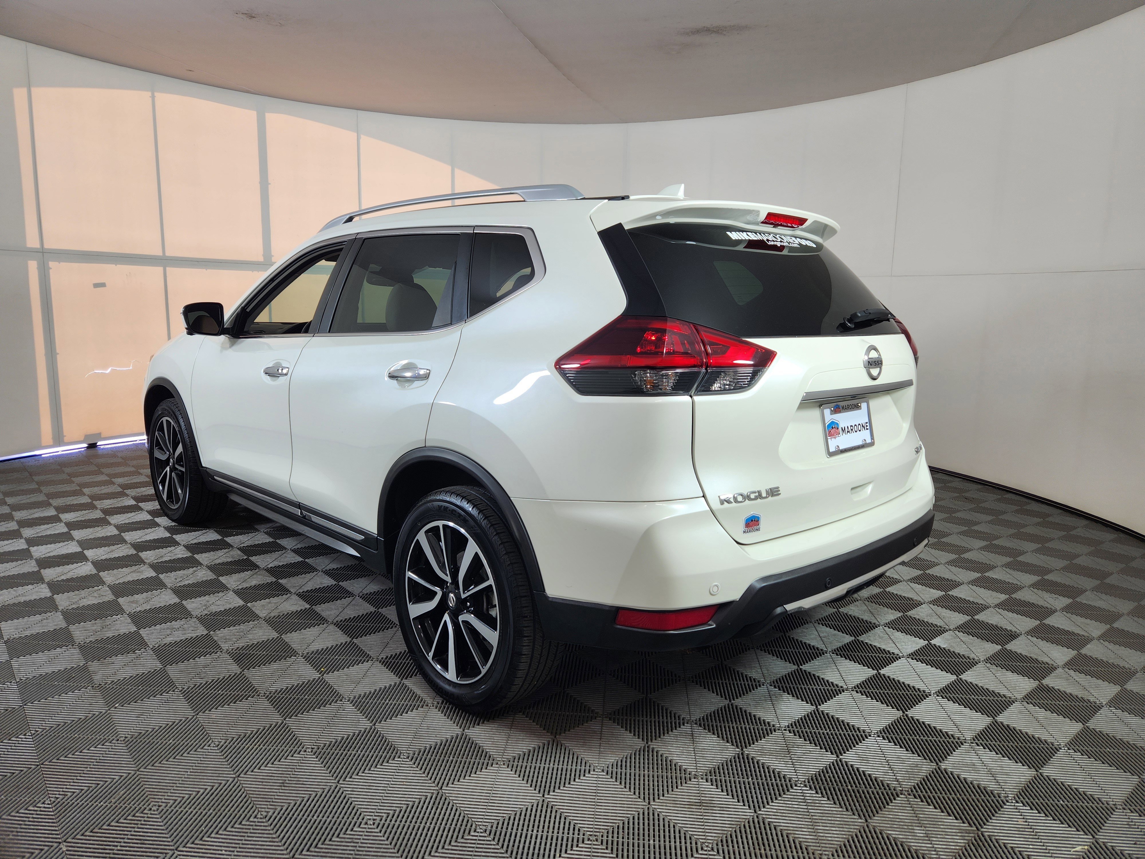 Used 2019 Nissan Rogue SL video 3