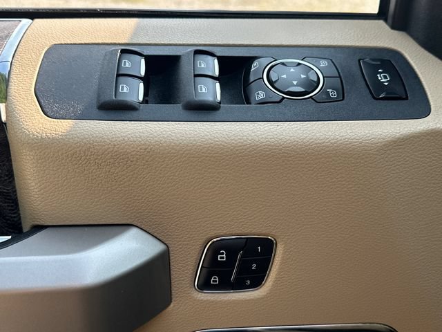 Certified 2019 Ford F250 Lariat w/ Lariat Ultimate Package AWD/4WD image 27