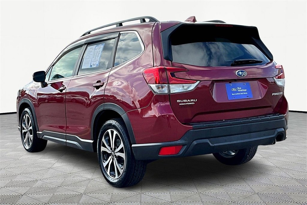 Used 2022 Subaru Forester Limited image 2