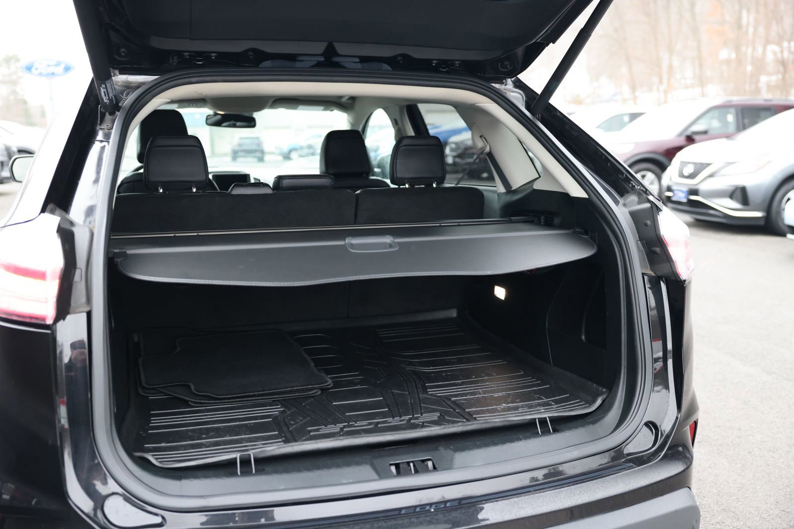 Certified 2022 Ford Edge SEL w/ Convenience Package image 13