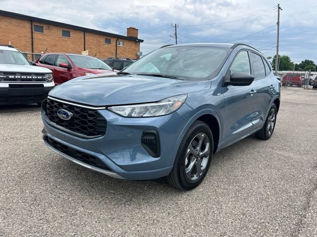 Certified 2024 Ford Escape ST-Line w/ Tech Pack #1 AWD/4WD image 27