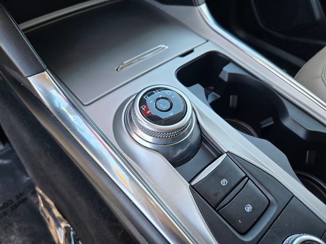 Certified 2022 Ford Explorer Limited w/ Limited Technology Package AWD/4WD image 16