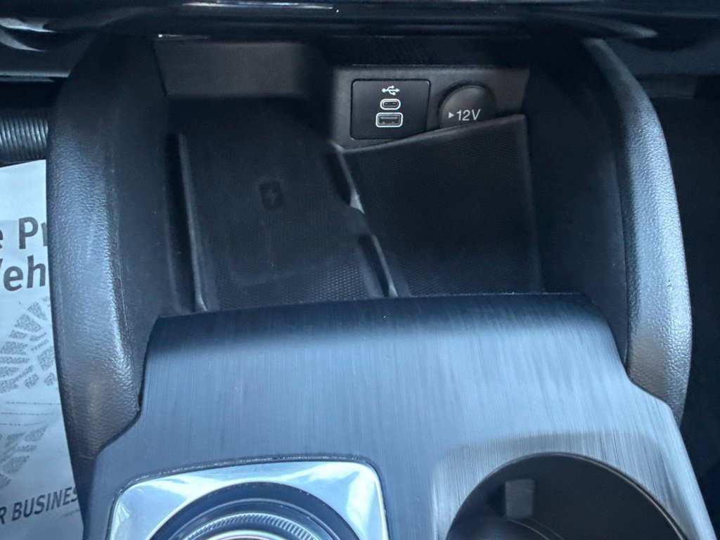 Certified 2024 Ford Escape Platinum AWD/4WD image 45