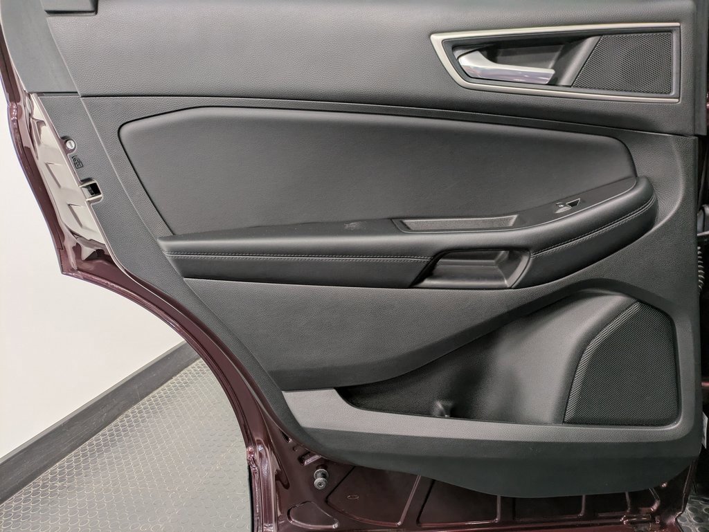 Certified 2022 Ford Edge SEL w/ Convenience Package image 22