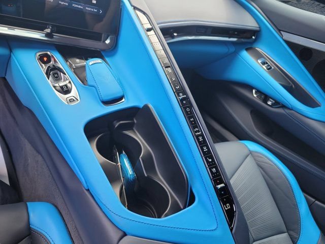 Used 2024 Chevrolet Corvette Stingray Premium Cpe w/ Z51 Performance Package RWD image 25