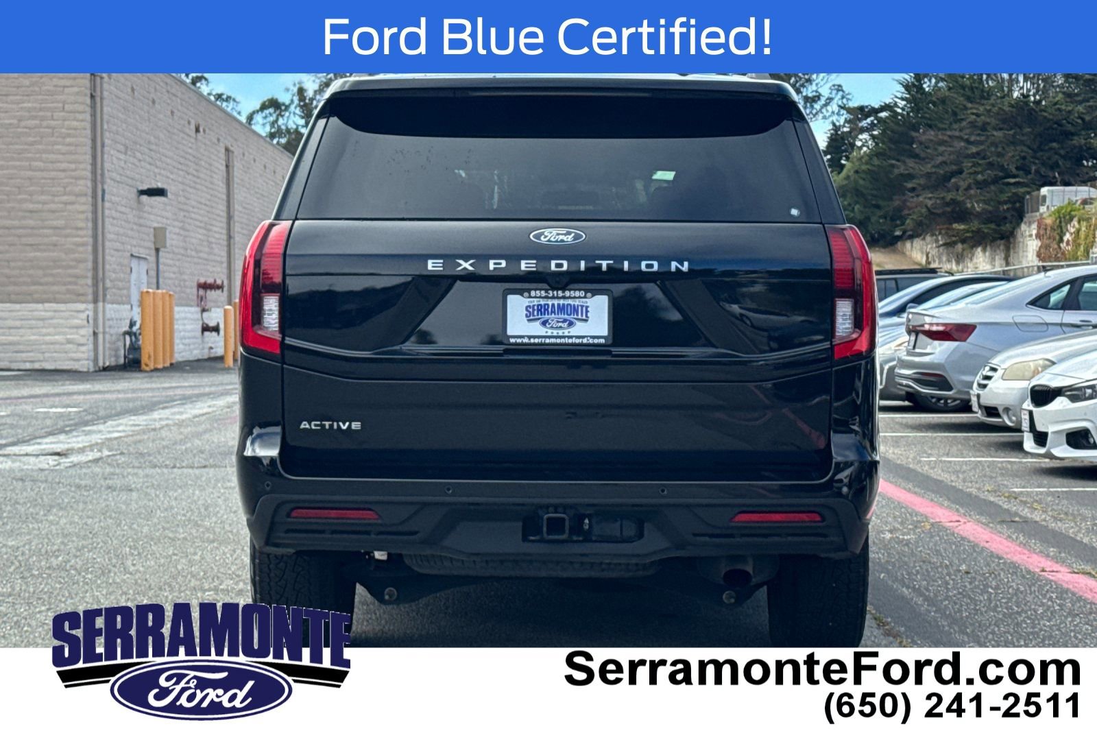 Certified 2025 Ford Expedition Active AWD/4WD image 6